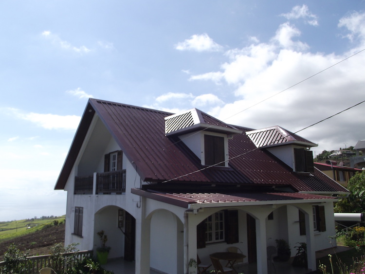 Toiture CGR, nos chantiers photos; rénovation toiture à la Réunion